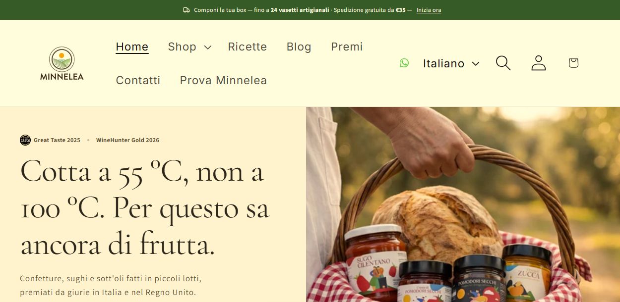 La home di Minnelea: presentazione dei prodotti artigianali e fotografia dei vasetti in un cesto.